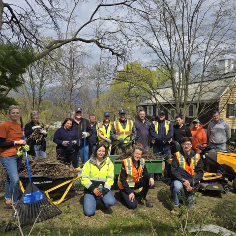 volunteers at Earth Day clean up at Historic Cherry Hill in Albany's South End
