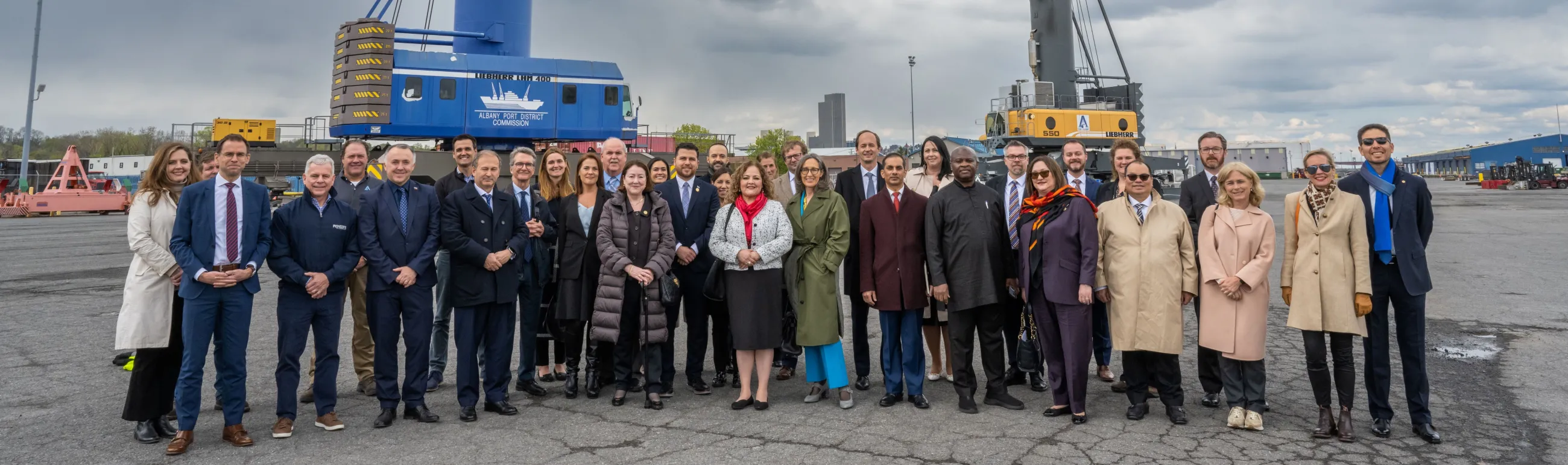 ESD tour of Consuls General under cranes